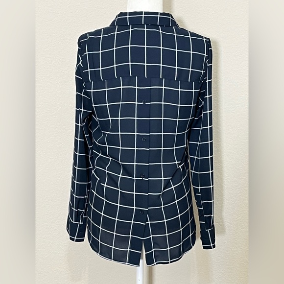Banana Republic Boyfriend Fit Windowpane Plaid Long Sleeve Top Size S - Picture 3 of 11